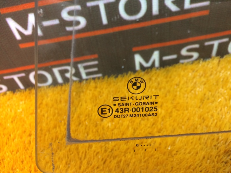 Стекло боковое, 350 рублей, Красноярск