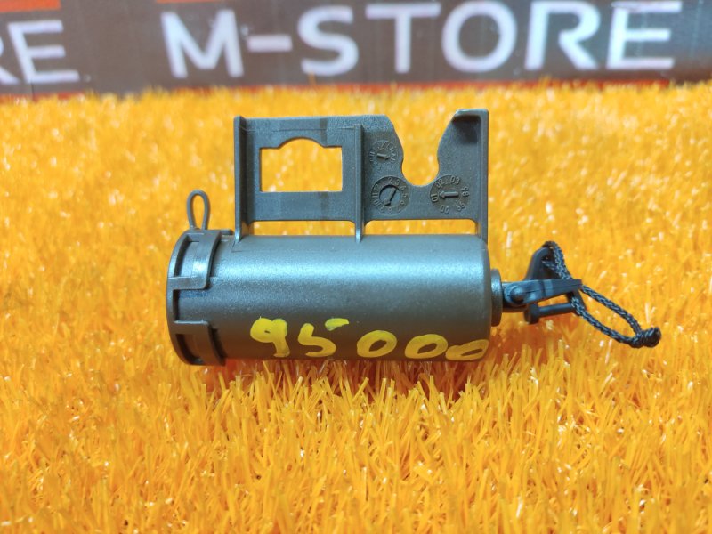 Амортизатор бардачка, 340 рублей, Красноярск