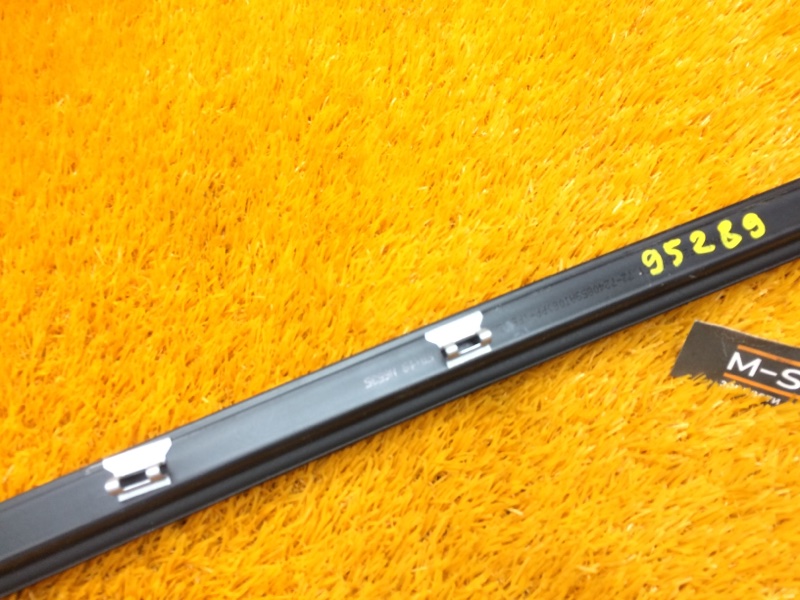 уплотнитель стекла двери, 630 рублей, Красноярск