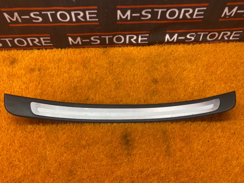 Накладка на порог салона, 1000 рублей, Красноярск