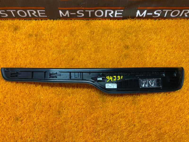 Накладка на порог салона, 800 рублей, Красноярск