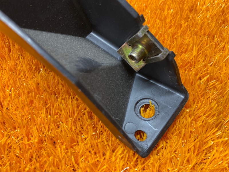 крепление бампера, 200 рублей, Красноярск