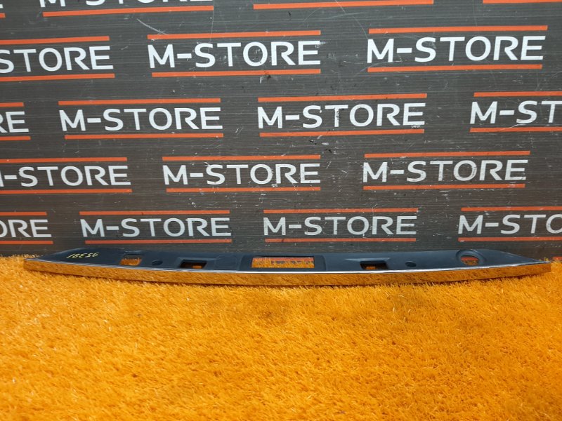 накладка крышки багажника, 1500 рублей, Красноярск