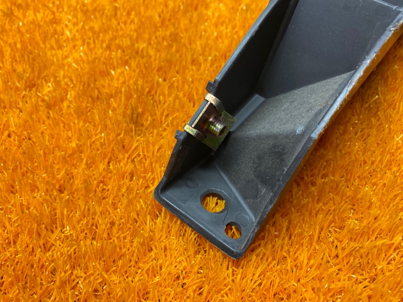 крепление бампера, 200 рублей, Красноярск