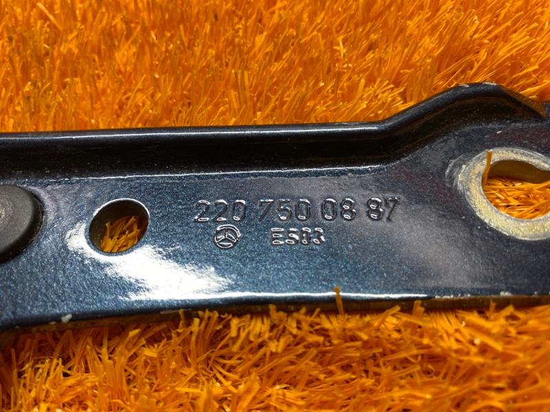 петля багажника, 670 рублей, Красноярск