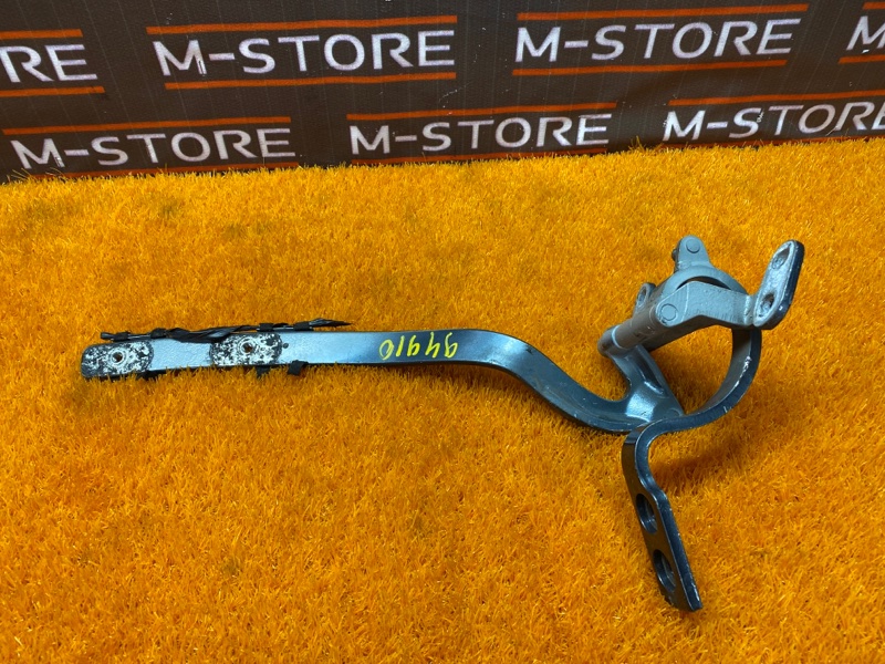 петля багажника, 980 рублей, Красноярск