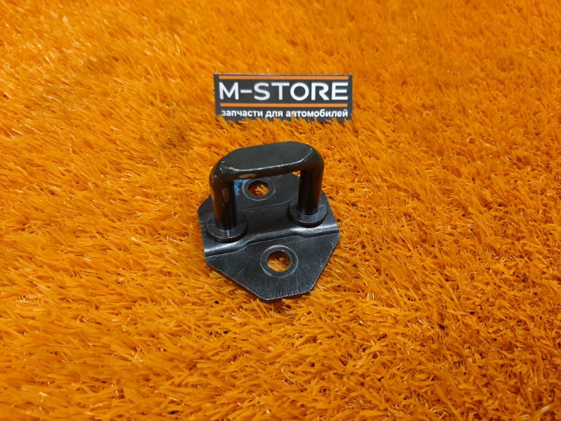 петля замка багажника, 210 рублей, Красноярск