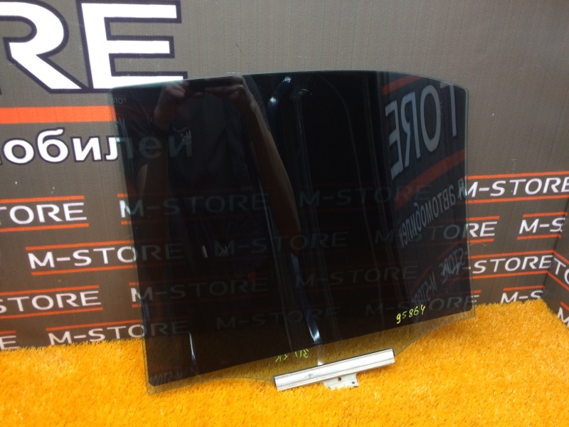 Стекло боковое, 670 рублей, Красноярск