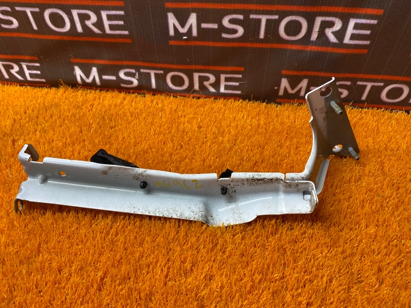 крепление крыла, 670 рублей, Красноярск