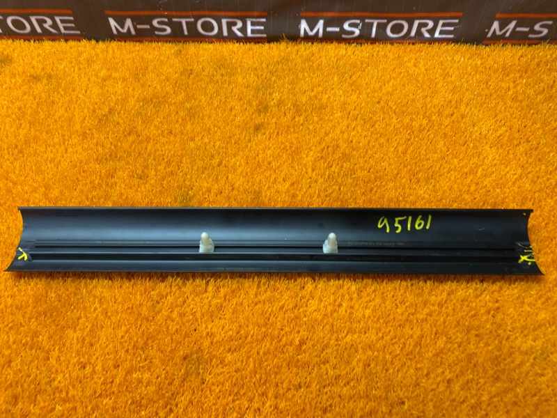 Накладка на порог салона, 200 рублей, Красноярск