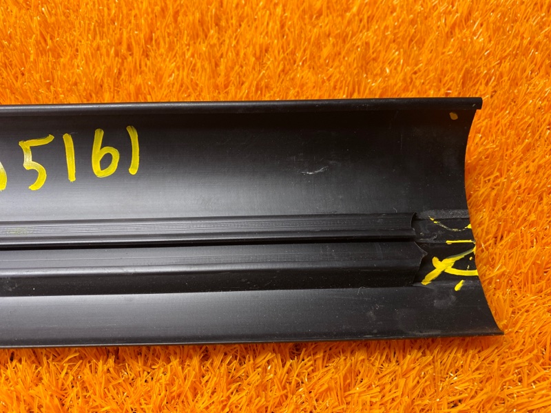 Накладка на порог салона, 200 рублей, Красноярск