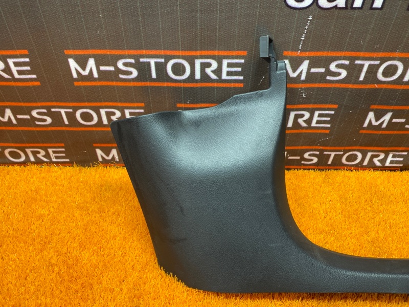 Накладка на порог салона, 350 рублей, Красноярск