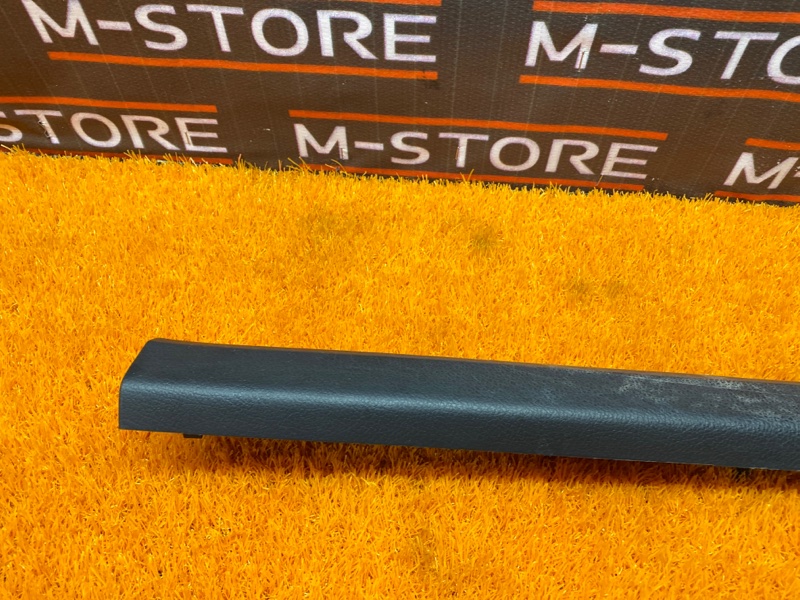 Накладка на порог салона, 350 рублей, Красноярск