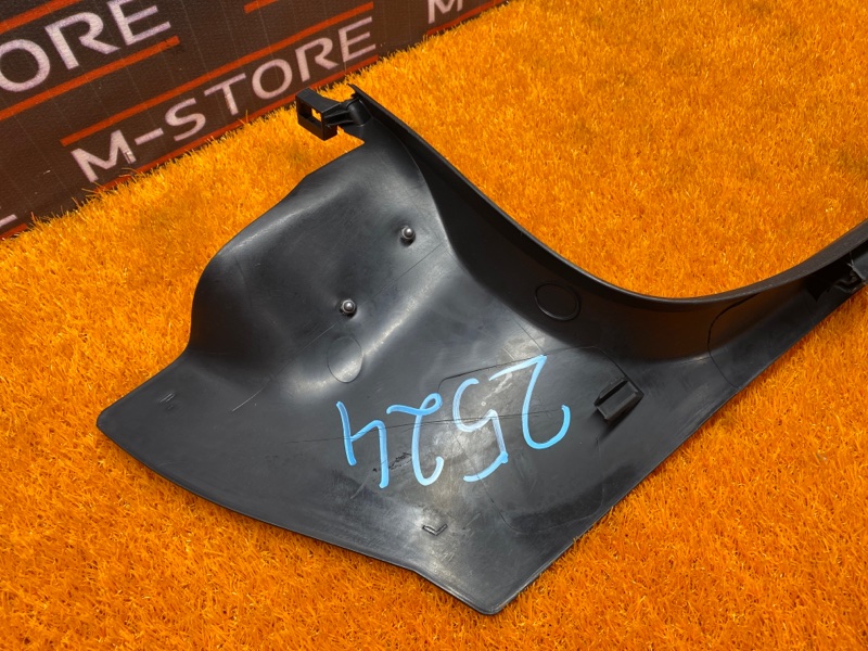 Накладка на порог салона, 350 рублей, Красноярск