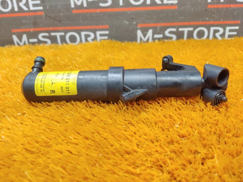 Форсунка омывателя фары, 500 рублей, Красноярск