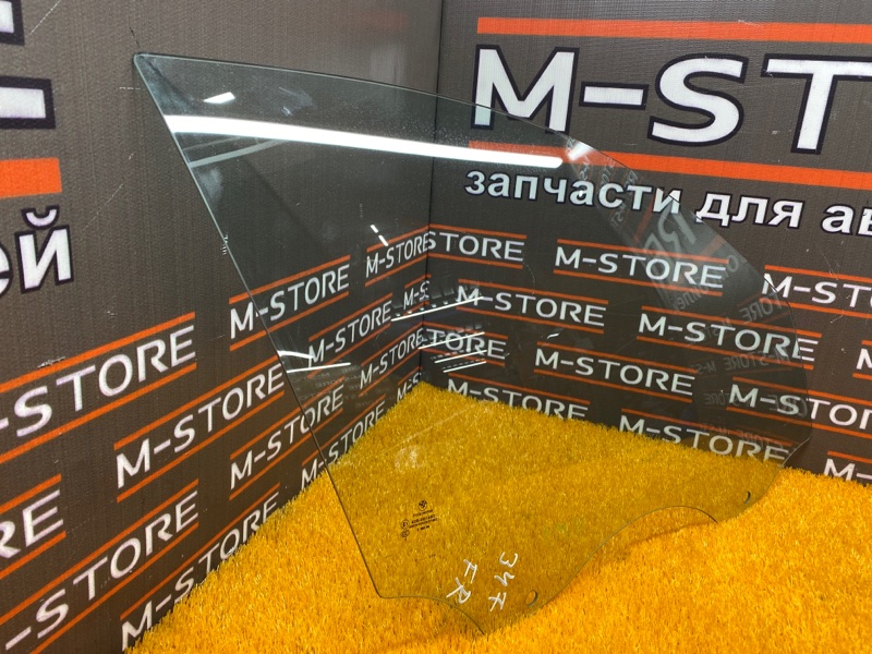 Стекло боковое, 600 рублей, Красноярск