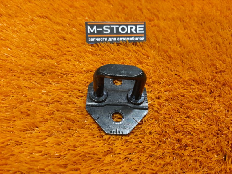 петля замка багажника, 210 рублей, Красноярск