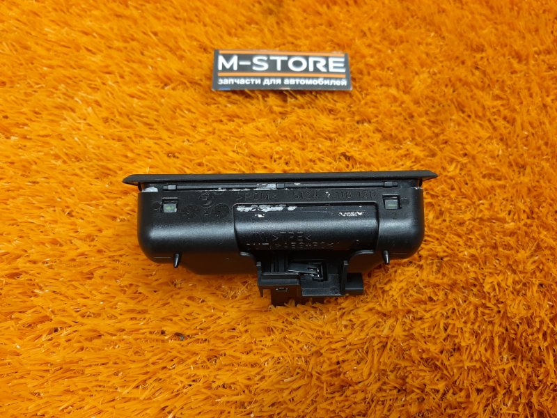 ручка багажника, 1000 рублей, Красноярск