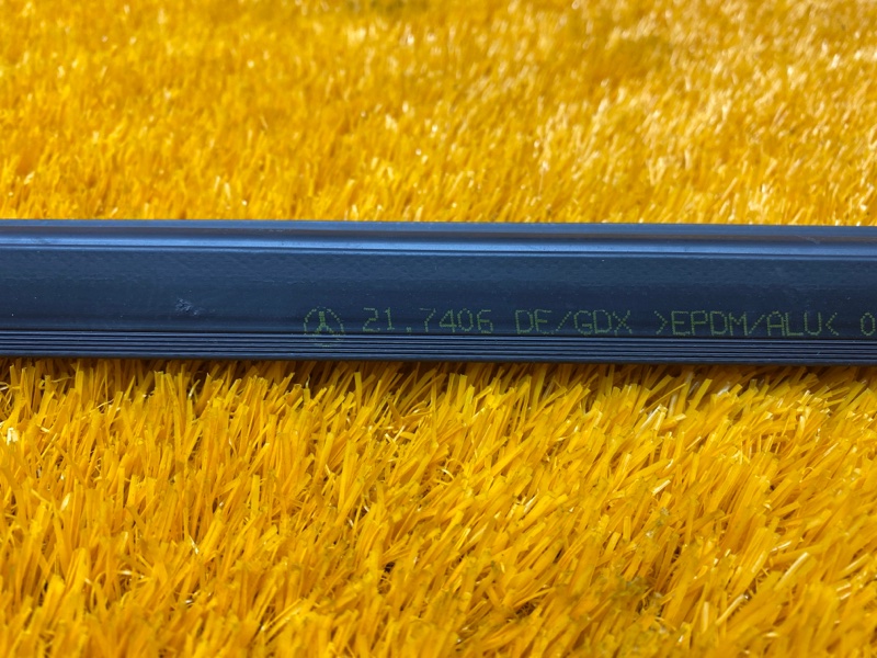 уплотнитель стекла двери, 340 рублей, Красноярск