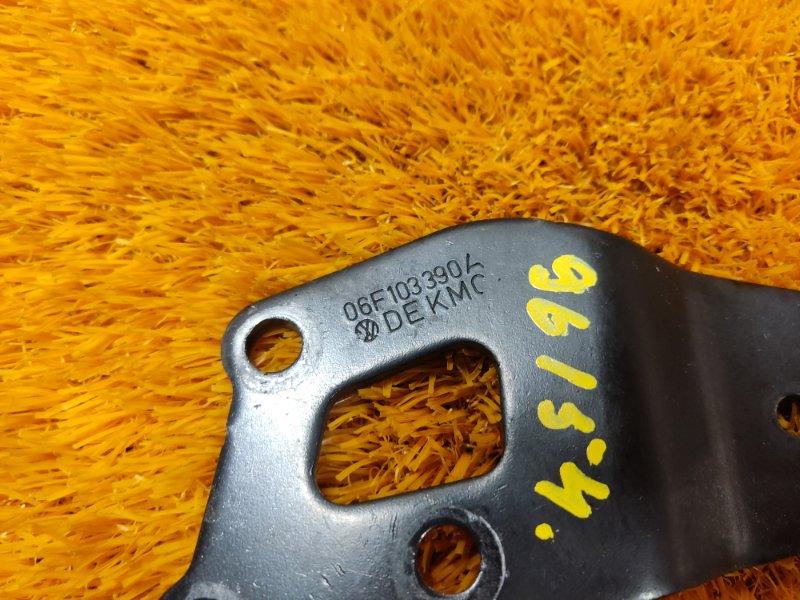 кронштейн, 300 рублей, Красноярск