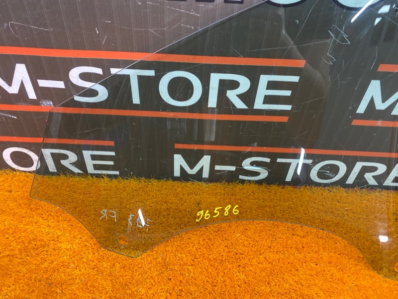 Стекло боковое, 900 рублей, Красноярск