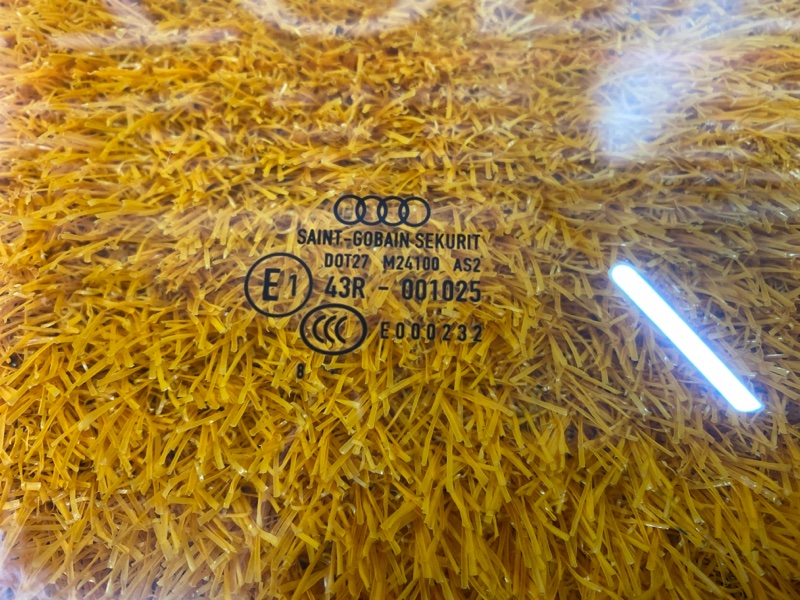 Стекло боковое, 900 рублей, Красноярск