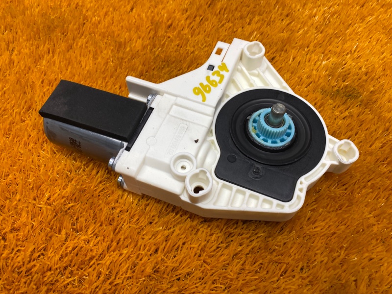 мотор стеклоподъемника, 670 рублей, Красноярск