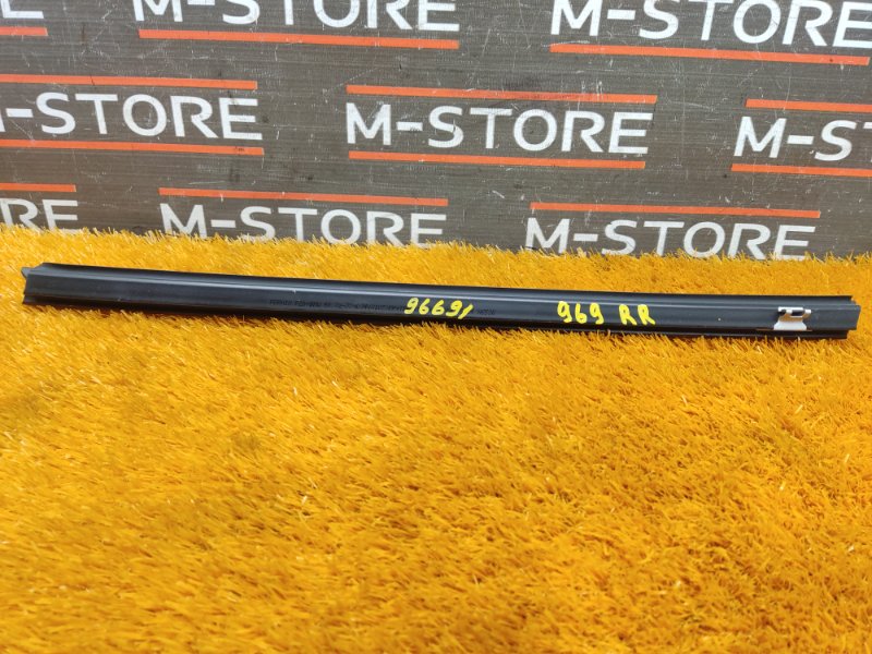 уплотнитель стекла двери, 630 рублей, Красноярск