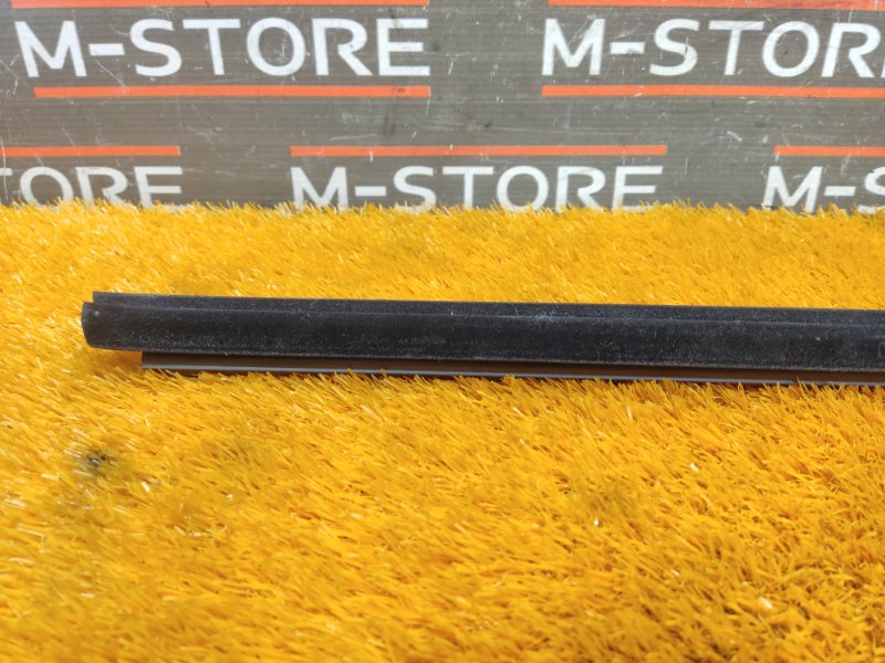 уплотнитель стекла двери, 340 рублей, Красноярск