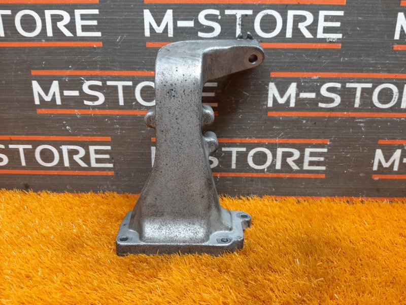 Кронштейн подушки двигателя, 1820 рублей, Красноярск