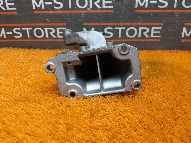 Кронштейн подушки двигателя, 1820 рублей, Красноярск