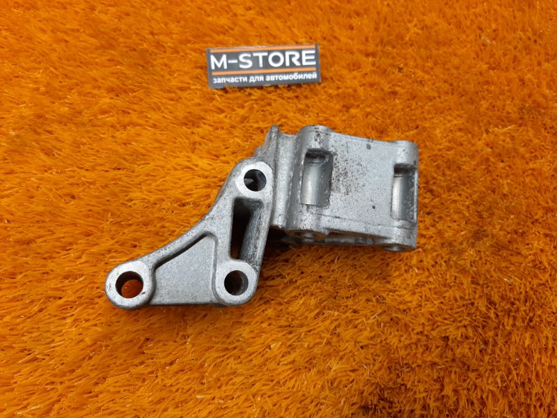 Кронштейн подушки двигателя, 930 рублей, Красноярск