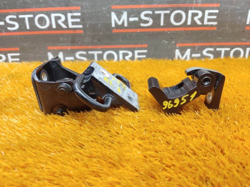 петля двери, 670 рублей, Красноярск