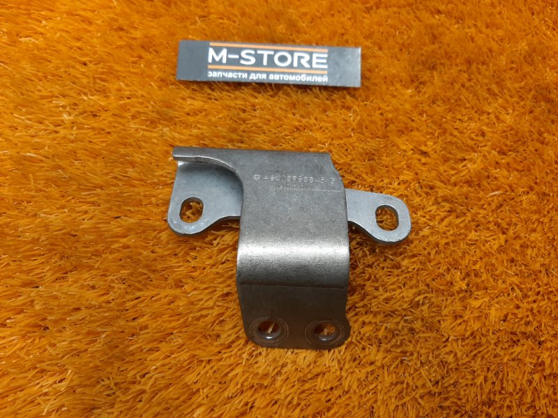 Кронштейн выпускного коллектора, 300 рублей, Красноярск