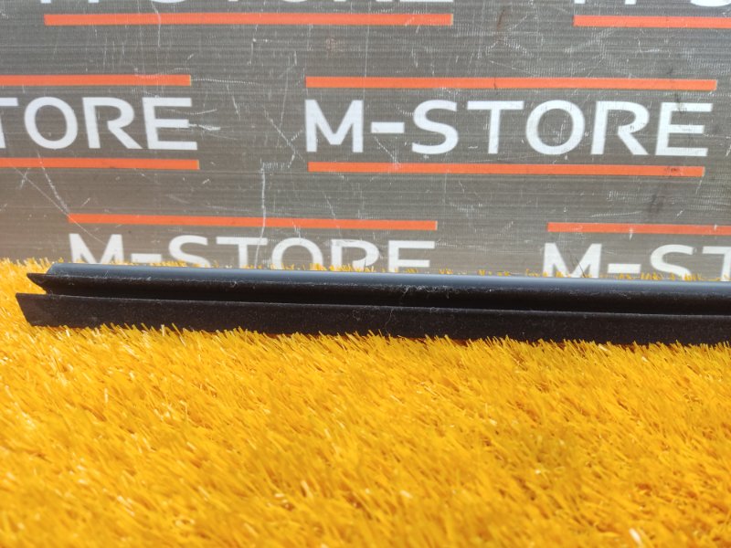 уплотнитель стекла двери, 340 рублей, Красноярск