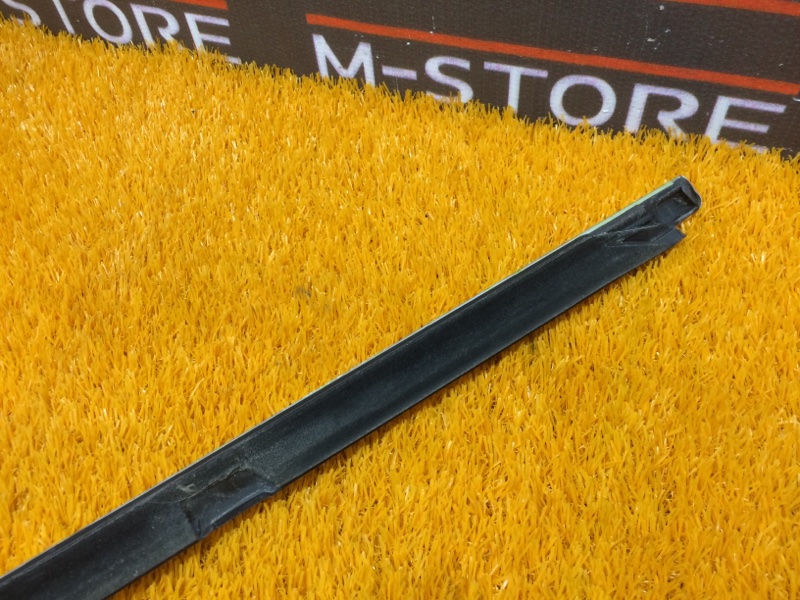 Молдинг стекла внешний, 540 рублей, Красноярск