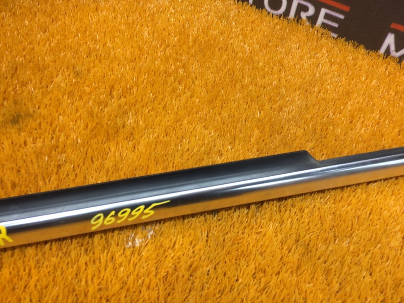 Молдинг стекла внешний, 1620 рублей, Красноярск