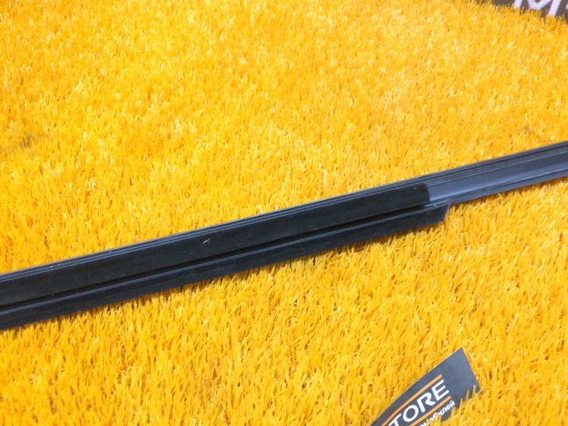 Молдинг стекла внешний, 1620 рублей, Красноярск