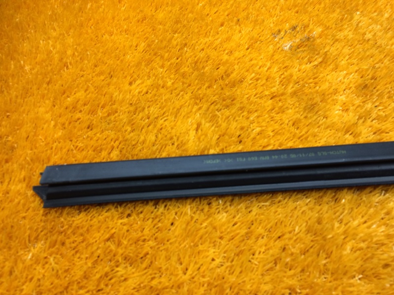 уплотнитель стекла двери, 340 рублей, Красноярск