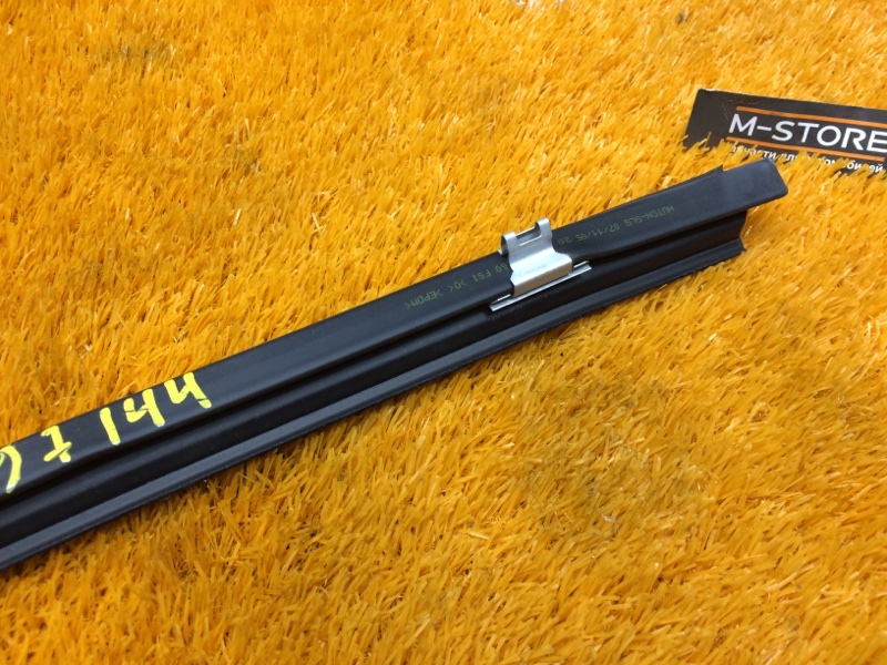 уплотнитель стекла двери, 340 рублей, Красноярск