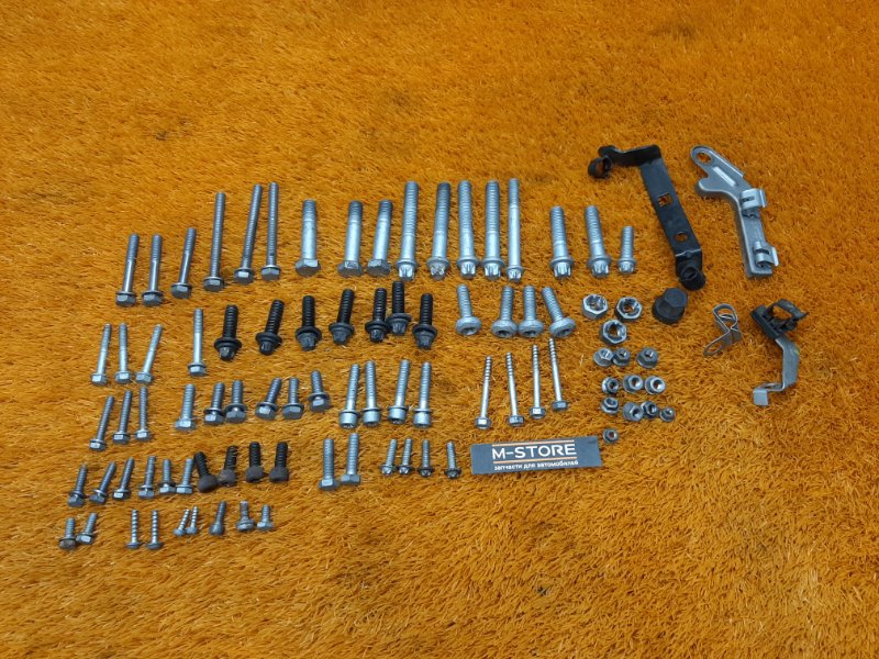 Болты и гайки ДВС, 810 рублей, Красноярск