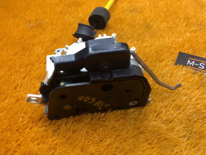 замок двери, 1750 рублей, Красноярск