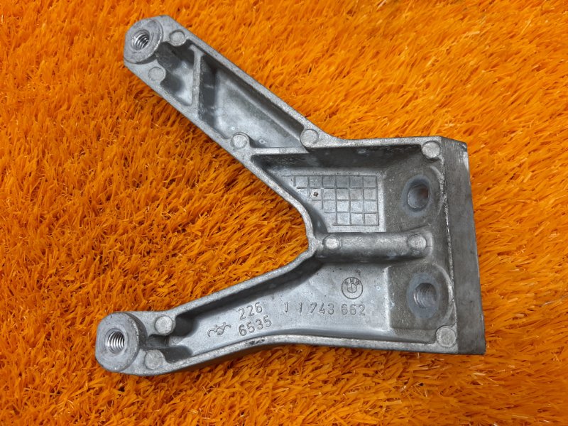 Кронштейн впускного коллектора, 340 рублей, Красноярск