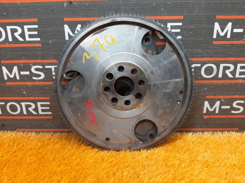 маховик, 670 рублей, Красноярск