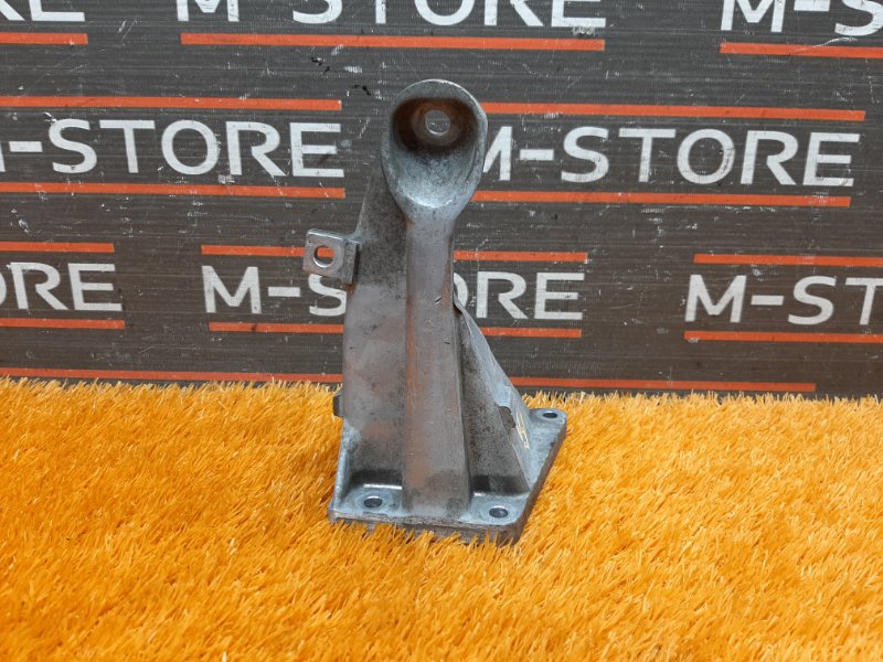 Кронштейн подушки двигателя, 630 рублей, Красноярск