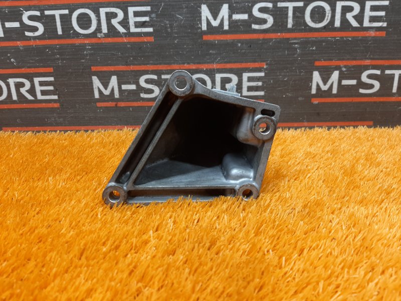 Кронштейн подушки двигателя, 630 рублей, Красноярск