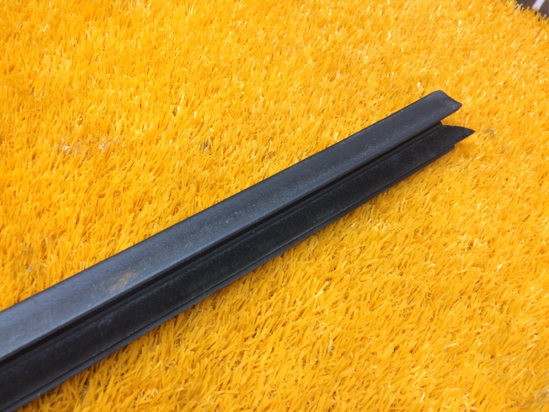 уплотнитель стекла двери, 340 рублей, Красноярск