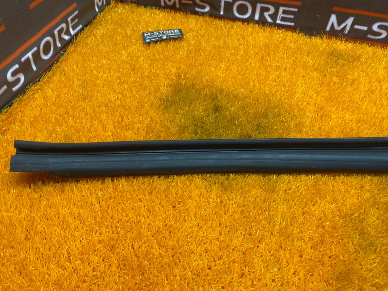 уплотнитель стекла двери, 1820 рублей, Красноярск