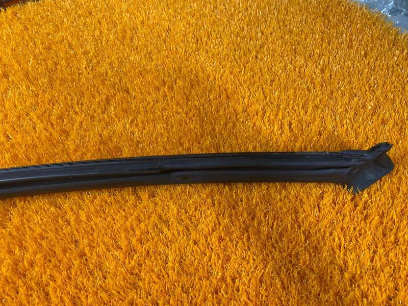 уплотнитель стекла двери, 1820 рублей, Красноярск