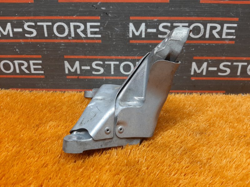 Кронштейн подушки двигателя, 930 рублей, Красноярск